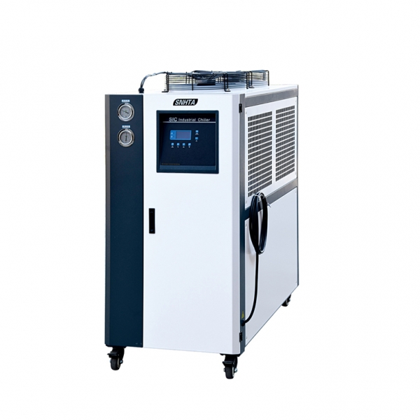 麗江SIC系列風(fēng)冷式冷水機 信泰牌冰水機價格優(yōu)惠